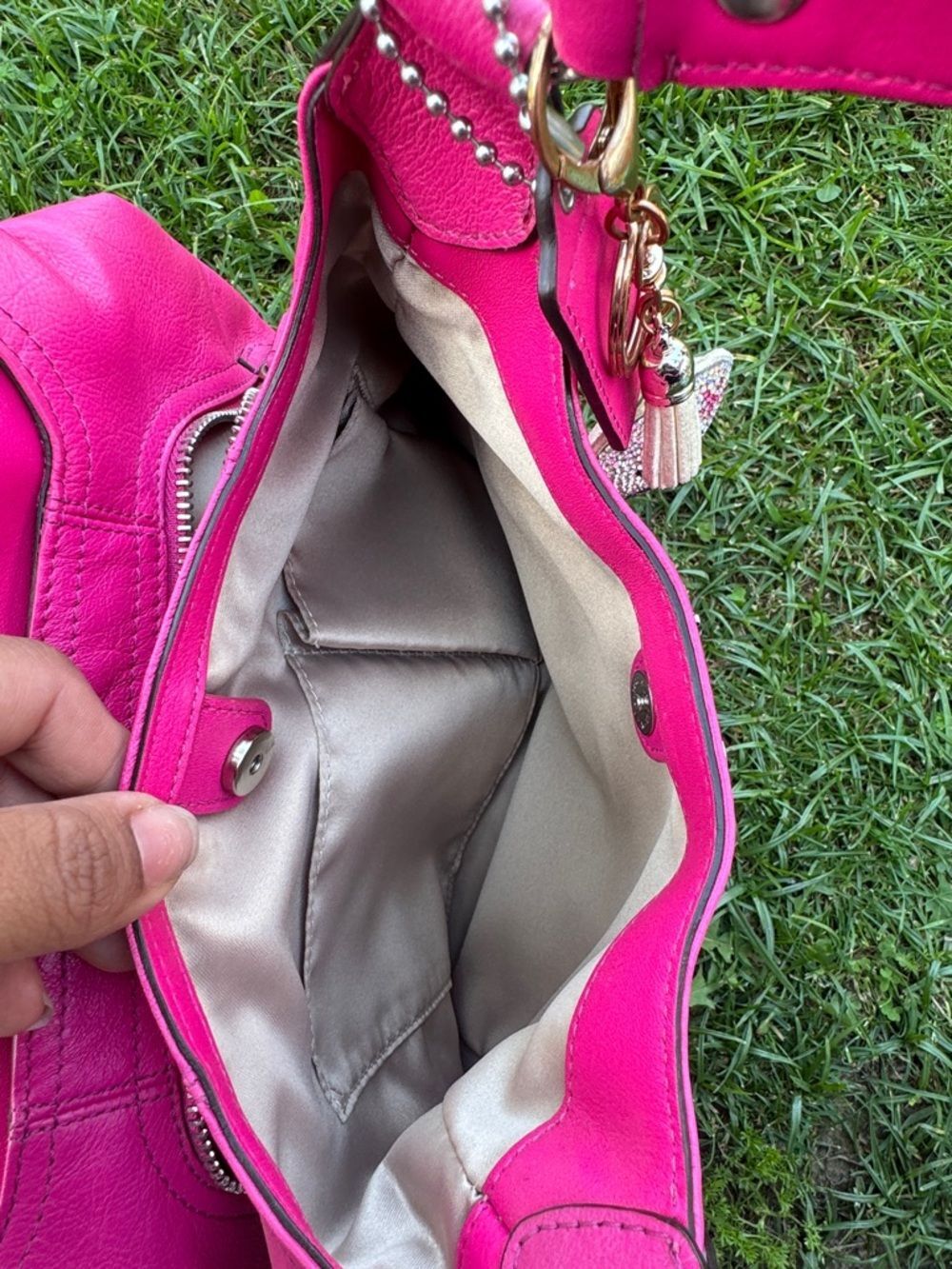 Vintage Hot Pink Coach Leather Shoulder Bag - Picture 6 of 12